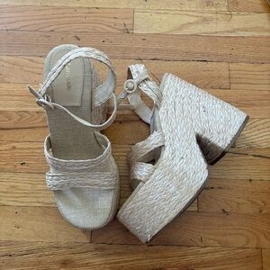 Larroude Platform Sandals Size 10